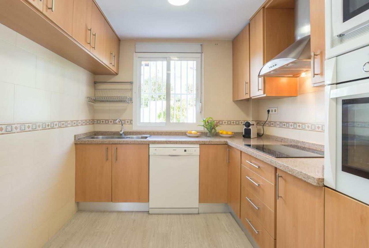 Benalmadena: Adosado Con Piscina Y Jardin Βίλα Εξωτερικό φωτογραφία