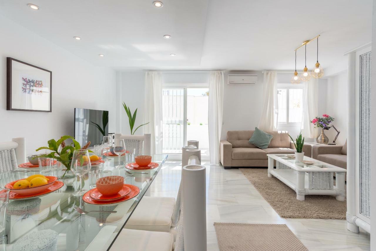 Benalmadena: Adosado Con Piscina Y Jardin Βίλα Εξωτερικό φωτογραφία