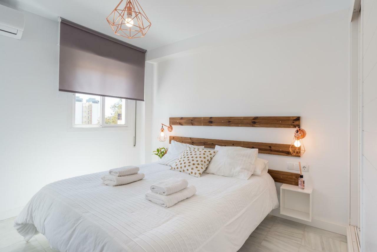 Benalmadena: Adosado Con Piscina Y Jardin Βίλα Εξωτερικό φωτογραφία